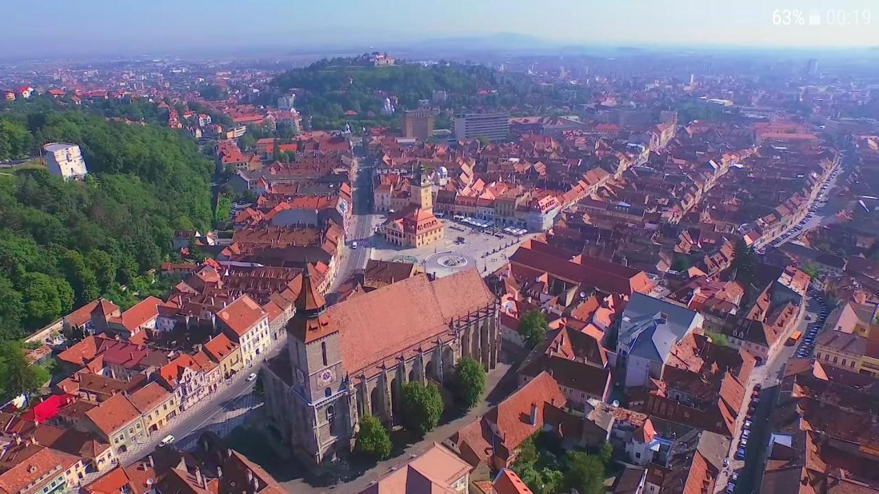 Royal Apartment Brasov Exterior photo