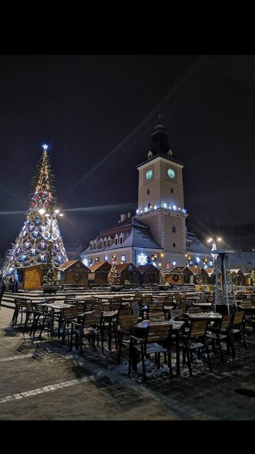 Royal Apartment Brasov Exterior photo