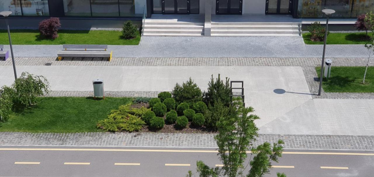 Royal Apartment Brasov Exterior photo