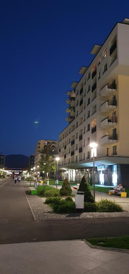 Royal Apartment Brasov Exterior photo