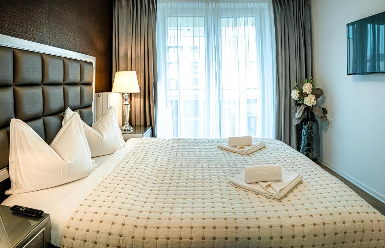 Royal Apartment Brasov Exterior photo